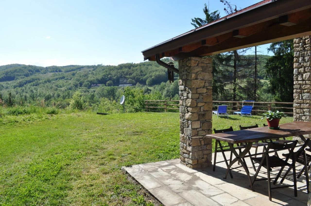 Bed and Breakfast Il Casolare Bioenergetico à Albareto  Extérieur photo