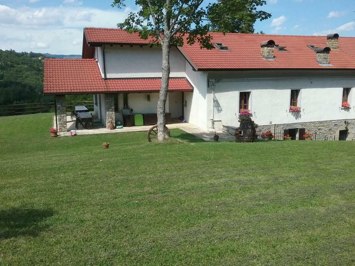 Bed and Breakfast Il Casolare Bioenergetico à Albareto  Extérieur photo